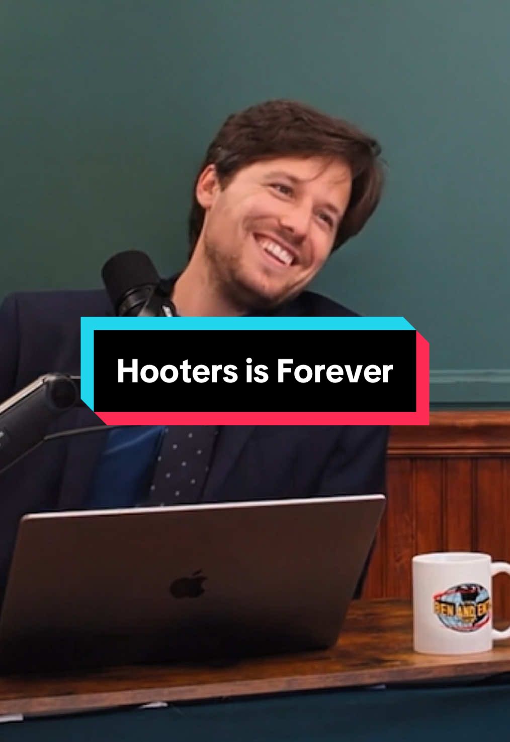 Bring👏back👏Hooters👏Air @Ben Cahn @Emil DeRosa #hooters #bankruptcy #shutdown #hootersair 