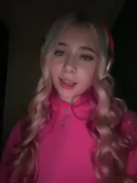 all i neeeeedddd #fyp #fyppp #viralvideo #lipsync #airpods #headphone #curls #pink #pinkpalmpuff 