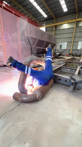 Master welding is indeed different from ordinary welding#welder #welding #weld #weldlife #weldernation #weldinglife #bluecollar #metal #steel #mig #migwelder #migwelding #migweld 