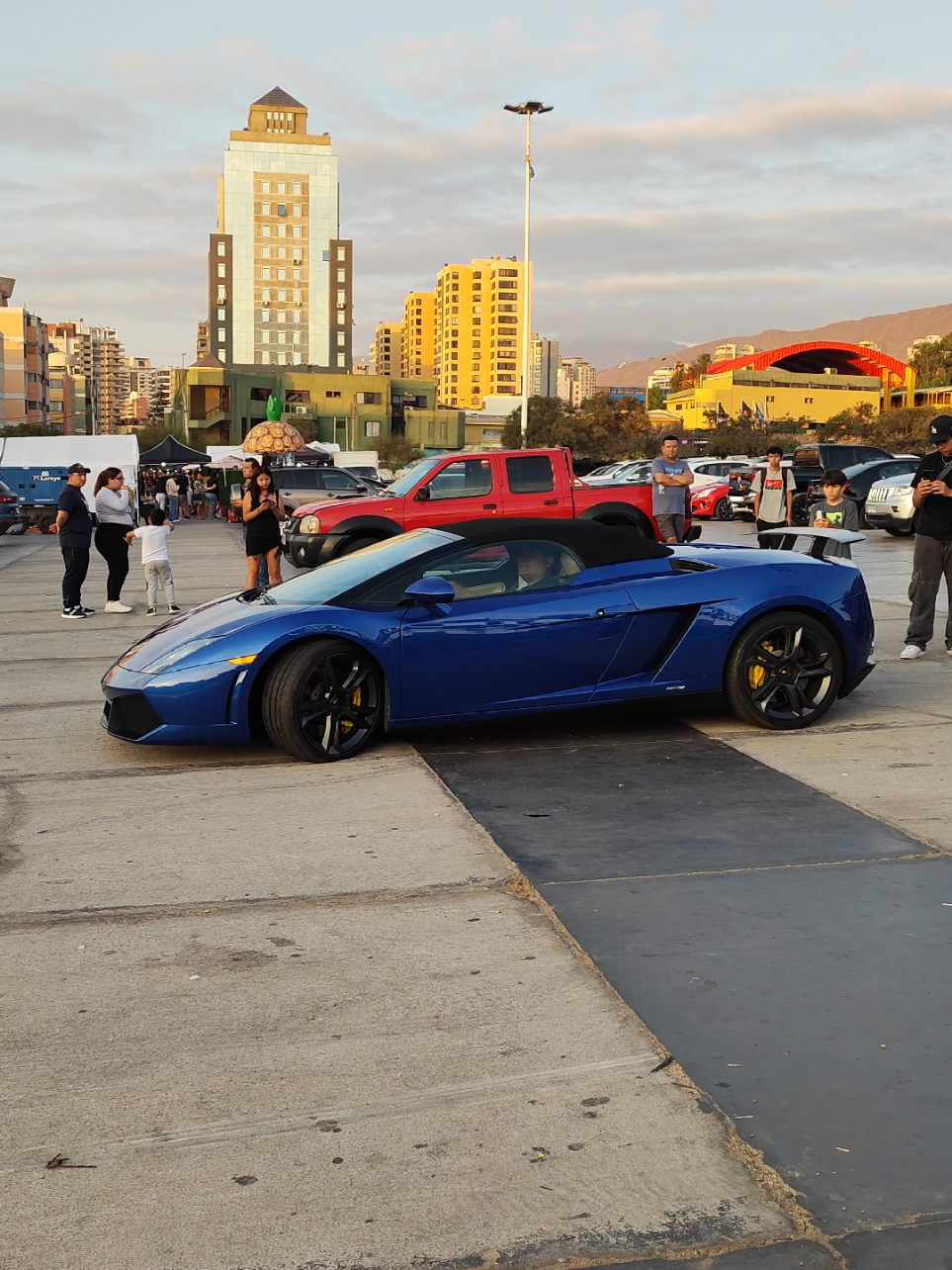 LAMBORGHINI GALLARDO #lamborghinigallardo  #lamborghinigallardochile  #lamborghinichile  #lamborghiniantofagasta  #antofagastachile🇨🇱  #chile🇨🇱  #antofagasta  #chile  #explanadaestadioregionalantofagasta