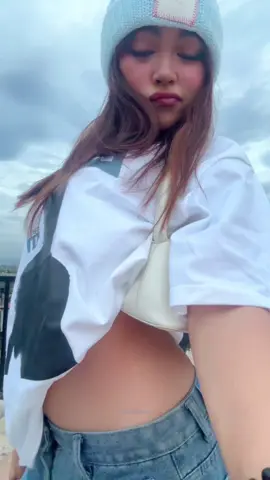 i only give a f abt my shirts💗💀  #shirt #oversizedshirt #oversize #outfits #outfit #OOTD #fitcheck #outfitideas #outfitinspo #fyp #foru 