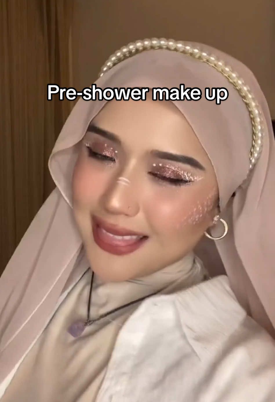 Having fun doing my pre-shower make up!  #CARSLAN #carslanfoundation #makeup #makeuptutorial #foundation 