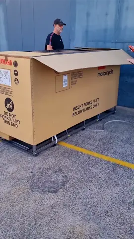 #unboxing #Yamaha #R1 #2025 #titok #biker #fyp #thankyou 