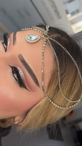 Diljan Make-up 🤍 #makeup #beauty #makeupartist #fashion #fyyyy #fy #fyp #fyyyyyyyyyyyyyyyyyyy #viral #instagram #makeupnrw #makeuphamm #makeupdortmund #arabicmakeup #diljan #makeupdiljan 