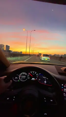 Golf xong rã rời gặp cảnh này hết mệt lun