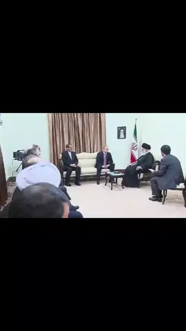 السيد علي الخامنئي مع بوتن  #قاسم_سليماني #ابومهدي_المهندس #السيد_علي_الخامنئي #بوتن #روسيا #ايران #العراق #كربلاء #النجف #طهران 