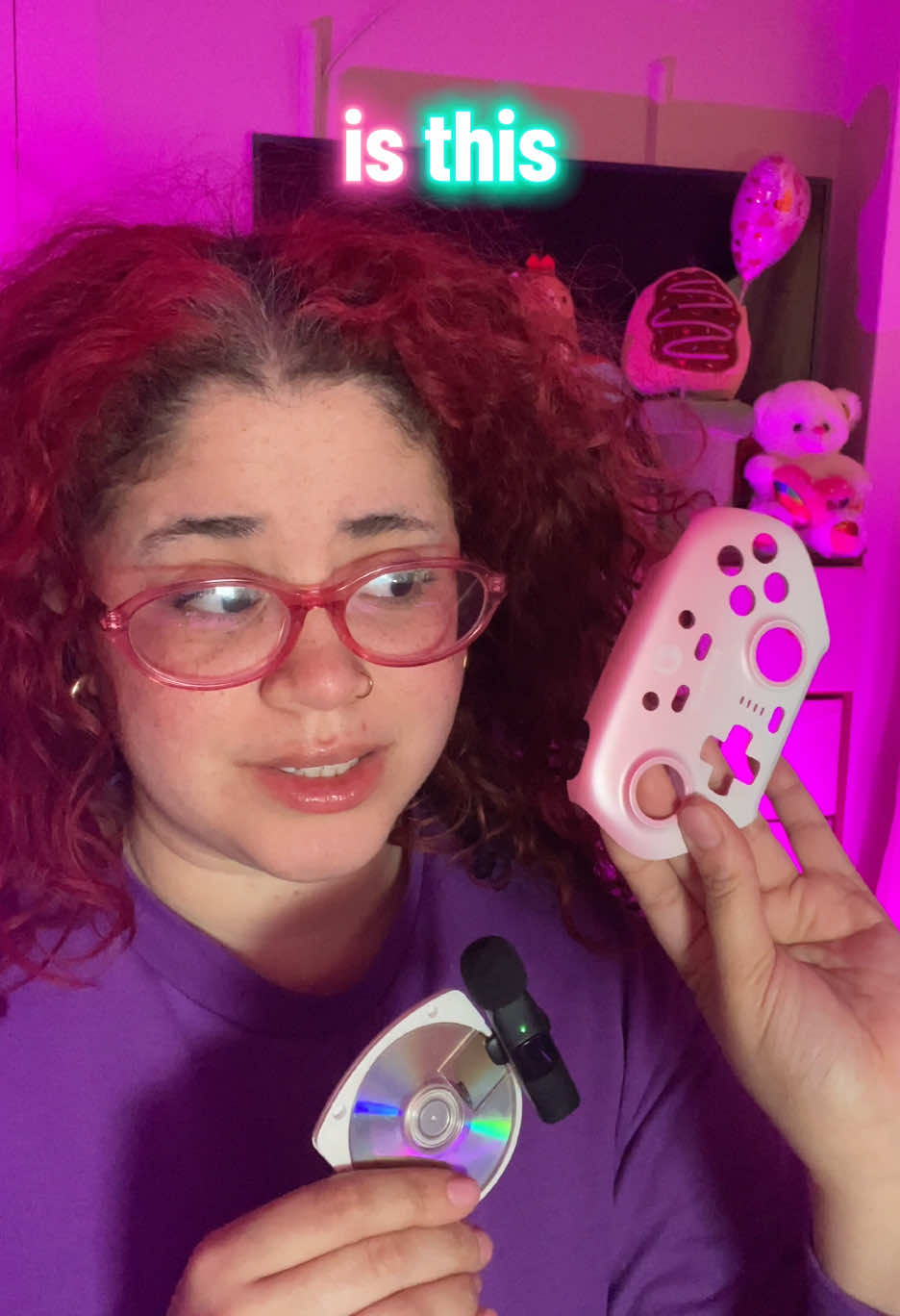 Honestly the cutest controller I own 💗🌸💕  More in depth review of the Super Nova Gamesir controller soon 💕