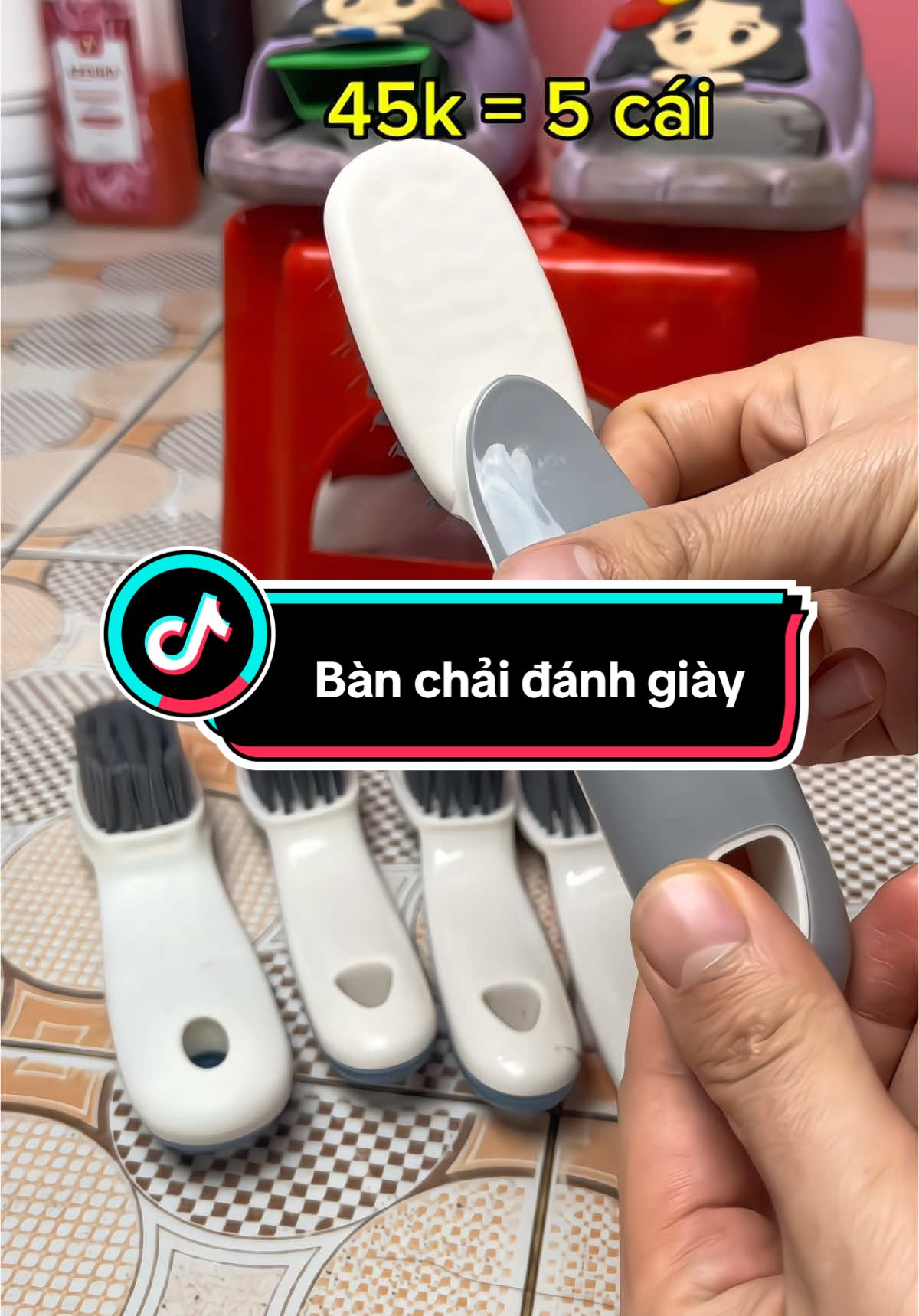 Mấy đôi giày tới công chuyện nào 😍#xuhuongtiktok #xuhuong #yeuviecnhahon #tiktokshop1212 #giadungtienich #nhacuadoisong #banchai 
