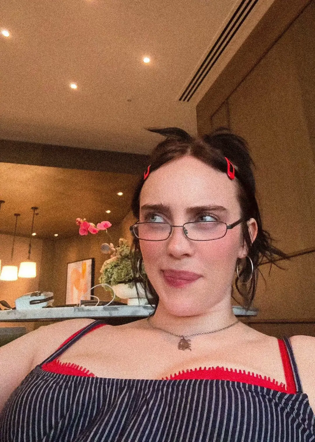 she’s unreal #fyp #foryoupagе #billieeilish #billieeilishfan #billiefan #fyppp #billieeilishstan #billiestan #eilish 