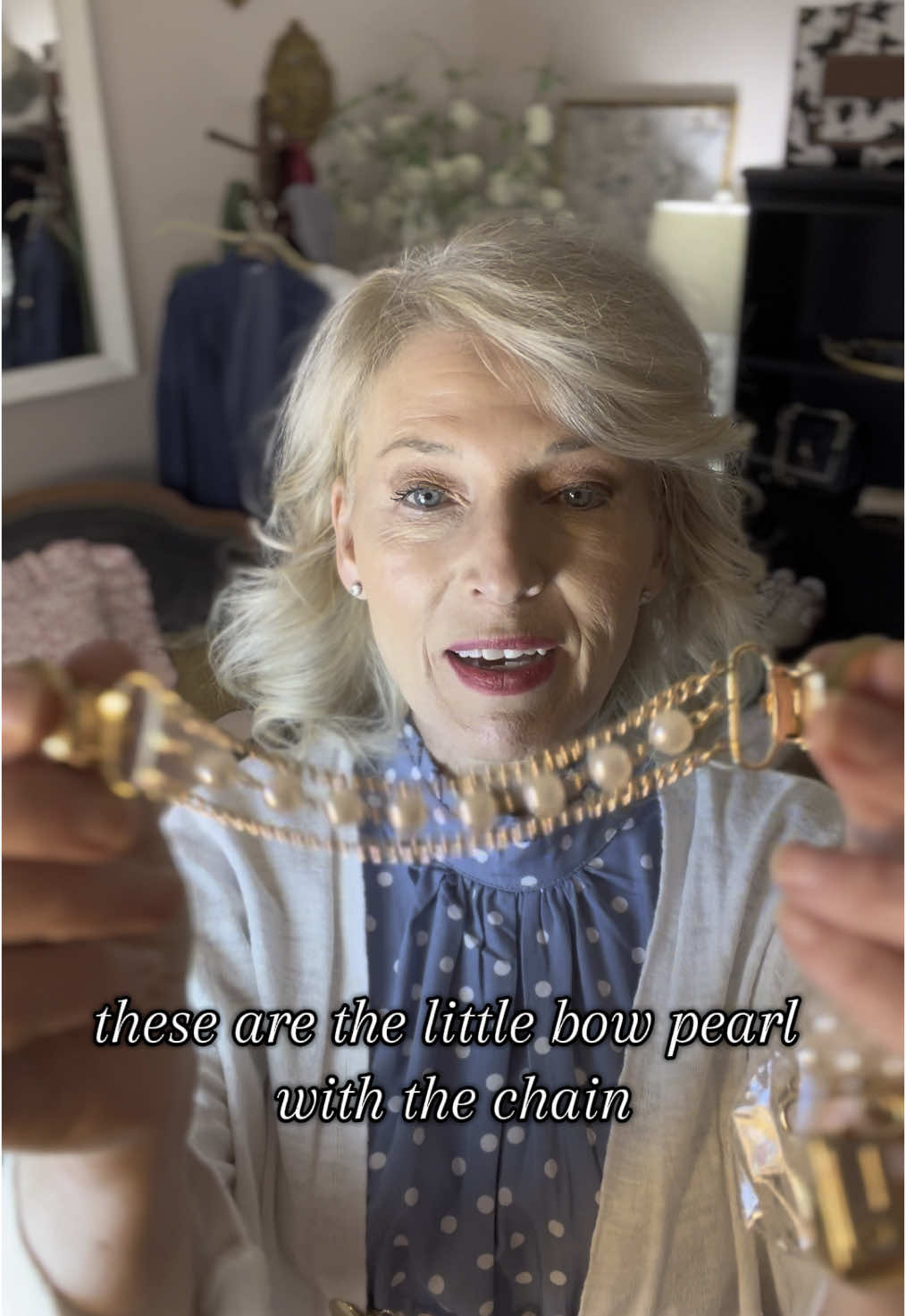 #sweaterclasps #vintageclasps #tiktokshopspringglowup #fashiontiktok #accessories #spotlightfinds #tiktokshoprestock #foryourpage 