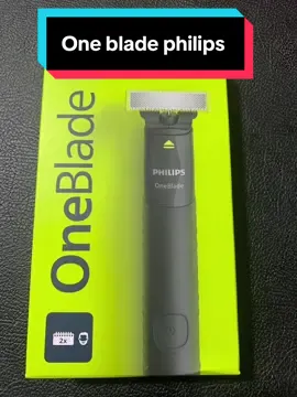 Kita ada barang baru nih dari PHILIPS yaitu One Blade alat cukur terbaru ,alat ini bisa mencukur apapun ya 😊 #oneblade #philips #philipsalatcukur #jenggot #kumis #haircut #philipsoneblade 