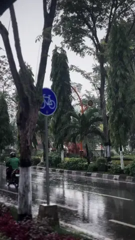 #balikpapan #balikpapapnvibeshujan #galau 