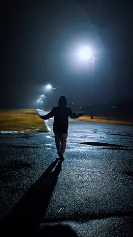 lare night alone training 🥷 - - - - #nightworkout #jumprope #foggy #training #gymmotivation #midnight #discipline #boxing 