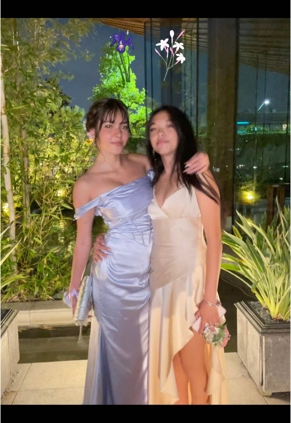 Flower girlies❣️