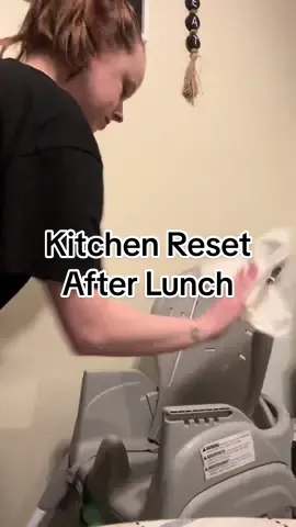 Kitchen Reset After Lunch #kitchen #clean #CleanTok #cleaning #cleaningtiktok #Lifestyle #content #contentcreator #fyp @Mrs. Meyer’s Clean Day 