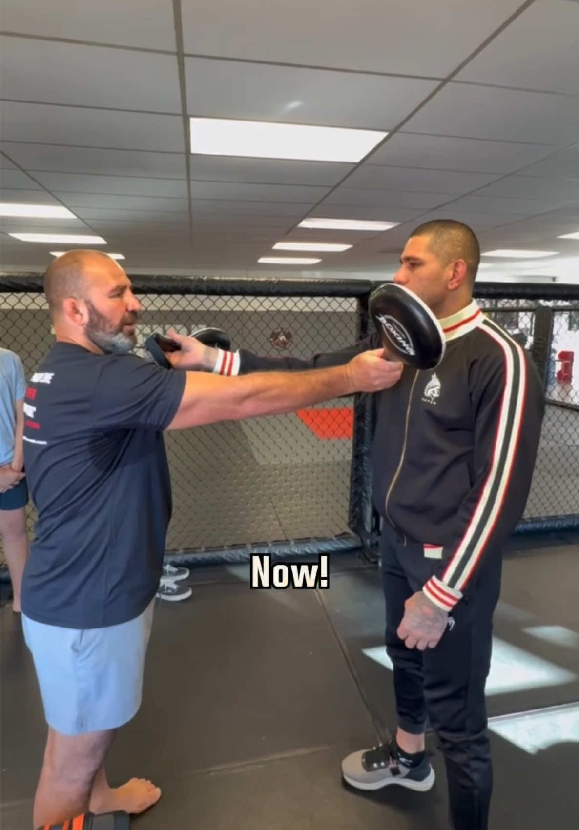 Tem dupla melhor que essa? 😂 Se liga na novidade: o #PowerSlap12 vai ser transmitido AO VIVO no canal do Power Slap no Youtube! Quem está no Brasil vai poder acompanhar tudo na hora em 7 de março, a partir de 23h. Name a more iconic duo! 😂 #PowerSlap12 will be broadcast on YouTube, and those in Brazil will be able to follow all the action live on March 7th! [ $VET Power Slap 12 | Friday March 7 | 9p ET/6p PT | Watch Live on YouTube | Tickets at Link in Bio 🎟️ ] #fyp #slap #powerslap #UFC #danawhite #alexpereira #pereira 