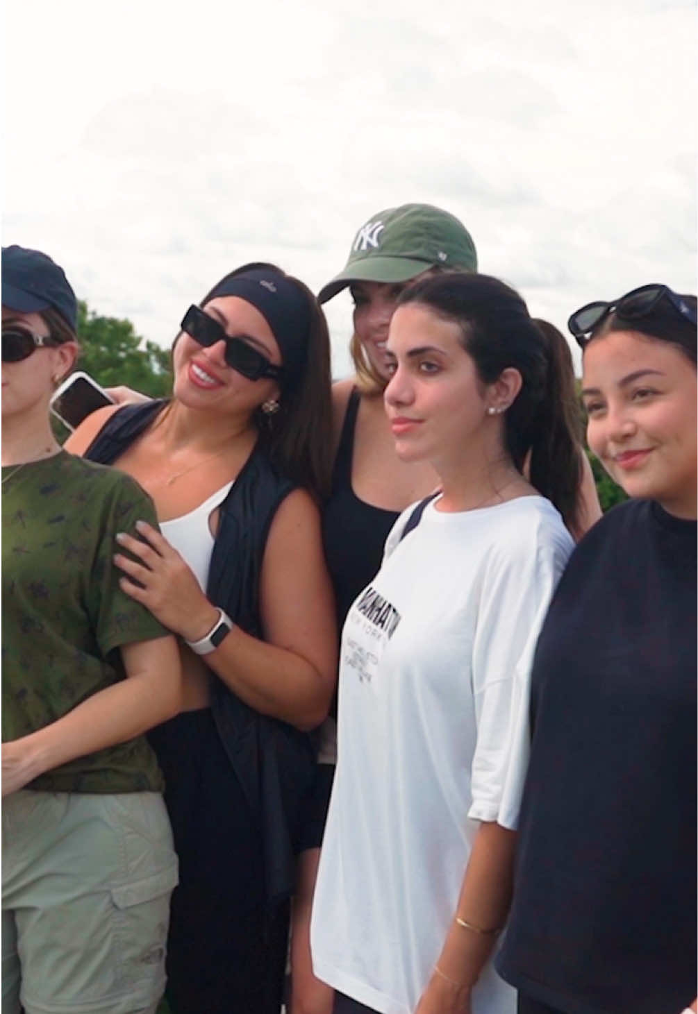 Gracias a @La Roche-Posay por haberme hecho parte de una experiencia inolvidable en Madre de Dios🌳🌞. La mejor manera de cuidarnos es protegernos, por eso siempre me pongo mi protector solar Anthelios para cuidar mi piel #larocheposayskincare #proteccionconsentido  #tudermatologosabemas #publicidad  #veranoanthelios 