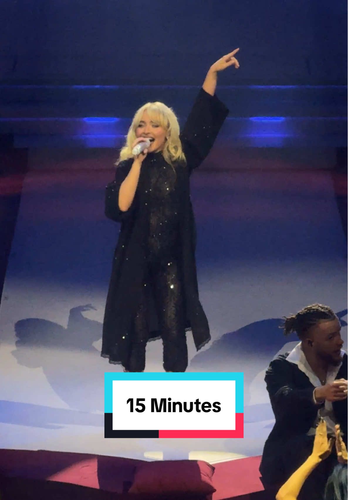 Sabrina Carpenter singing 15 Minutes for the first time in Dublin #DublinShortNSweet #SabrinaCarpenter #ShortNSweetTour #ShortNSweet