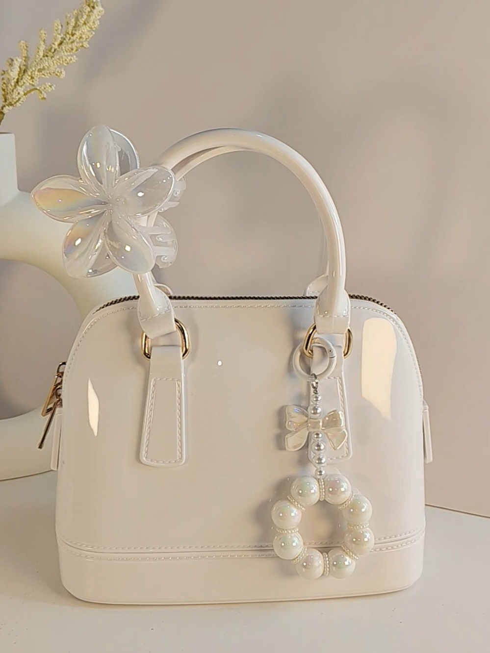 Gorgeous 🤍 #jellybag  #shellbag  #smallbag  #leiyi 