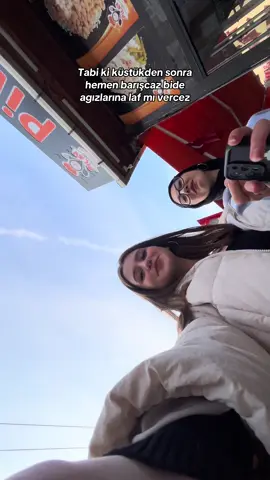 Küsken bile bize birbirimizi fişeklerken dikkat edin #fypシ゚ #keşfet #dedikodu 