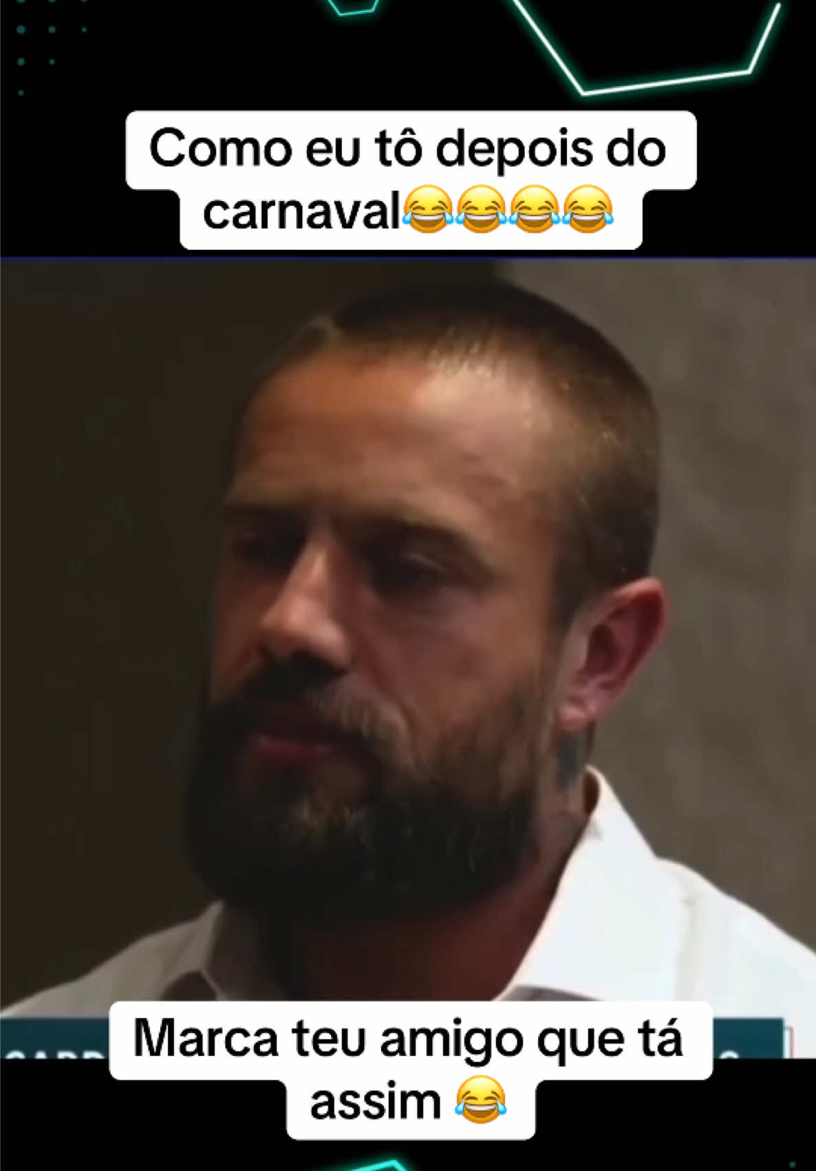 Como eu tô depois do carnaval: quebrado #falido #carnaval #gasto #bebida #festa #meme #viral #flyy 