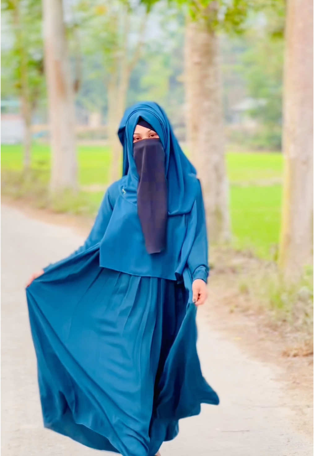 অহিল দলাল ভেবে বলে পাগলা মনির পাইলে তরে এই জীবনে দুঃখ থাকতো না#foryou #foryoupage #vairalvideo #tiktokbangladesh #❤️ 