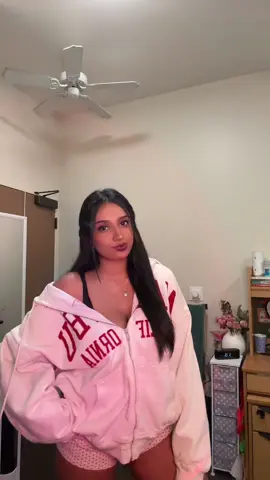 lil dorm tiktok