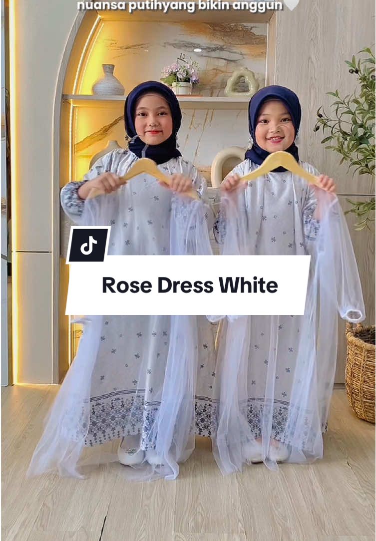 Beli 1 baju lebaran dapetnya 3 😱 Apa gak rugi ini sellernya?  Ada yang special kalo order waktu launching besok! GRATIS BELT mutiara bikin anak makin cantik!  Join live launching Rose Dress hari Rabu jam 10 biar kebagian harga diskon special giftnya 🥰 #sarimbit #sarimbitlebaran #couple #couplegoals #ibudananak #ootdhijab #ootdmuslimah #lebaran2025 #lebaran #sarimbitkeluarga #ibudananak #bbccollections #ootdhijabstyle #lebaran2025🕌☪️ #keluarga #ramadhanekstraseru 