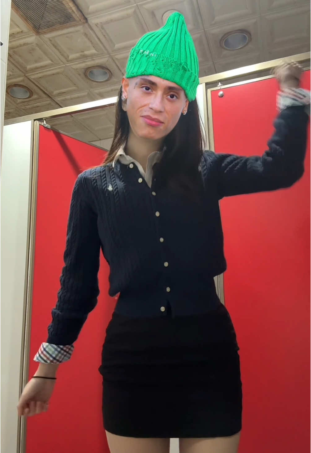 개학날부터 찍힌 것 같아요 어떡하죠 ㅠ