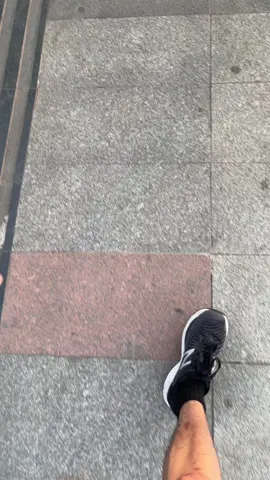 Chạy bộ ở bờ hồ Xuân hương sáng sớm nó chill #cậubessuyyyy #viral #xuhuong #đàlạt 