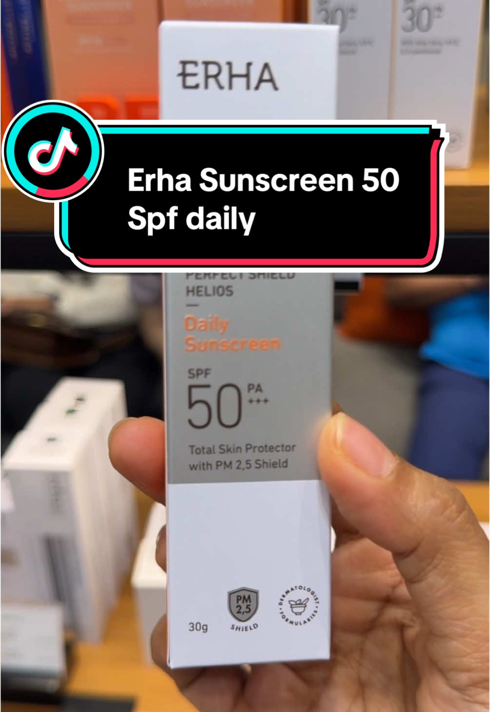 Lindungi kulit wajah kita dengan Erha Helious 50 Spf enga over claim dan sesyai spek yang mau chek out aja di keranjang kuning #sunscree #erha #helios #erhaskincare 