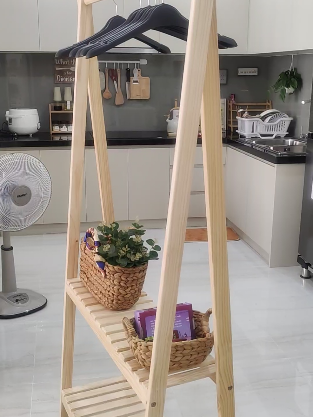 Kệ treo quần áo chữ A 2 tầng#giadungtienich #ketreoquanao #saotreoquanao #kego 