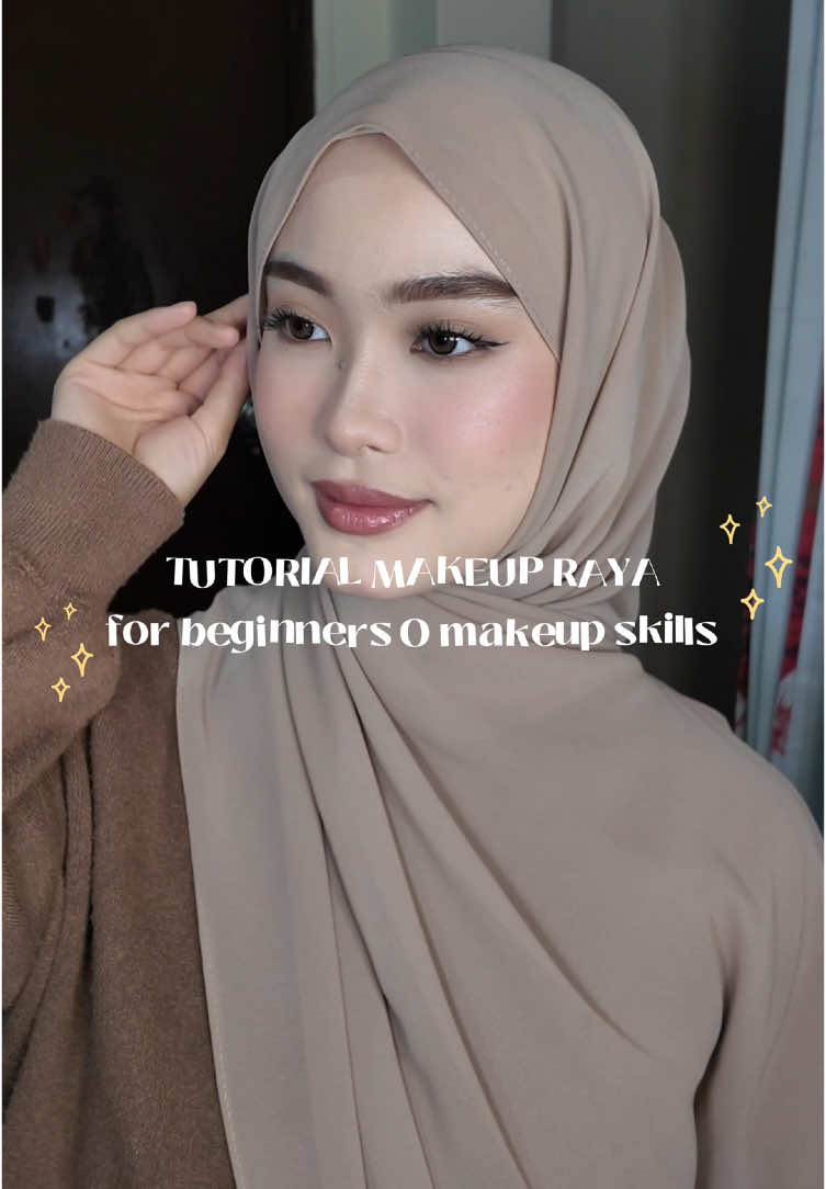 tutorial makeup raya untuk sesiapa yang tak pandai nak makeup sebab step i ni sangat simple dah .. yang penting jangan lupa set muka pakai powder supaya cantik dalam gambar nanti 📸 #carslan #carslanpowder #makeupraya 