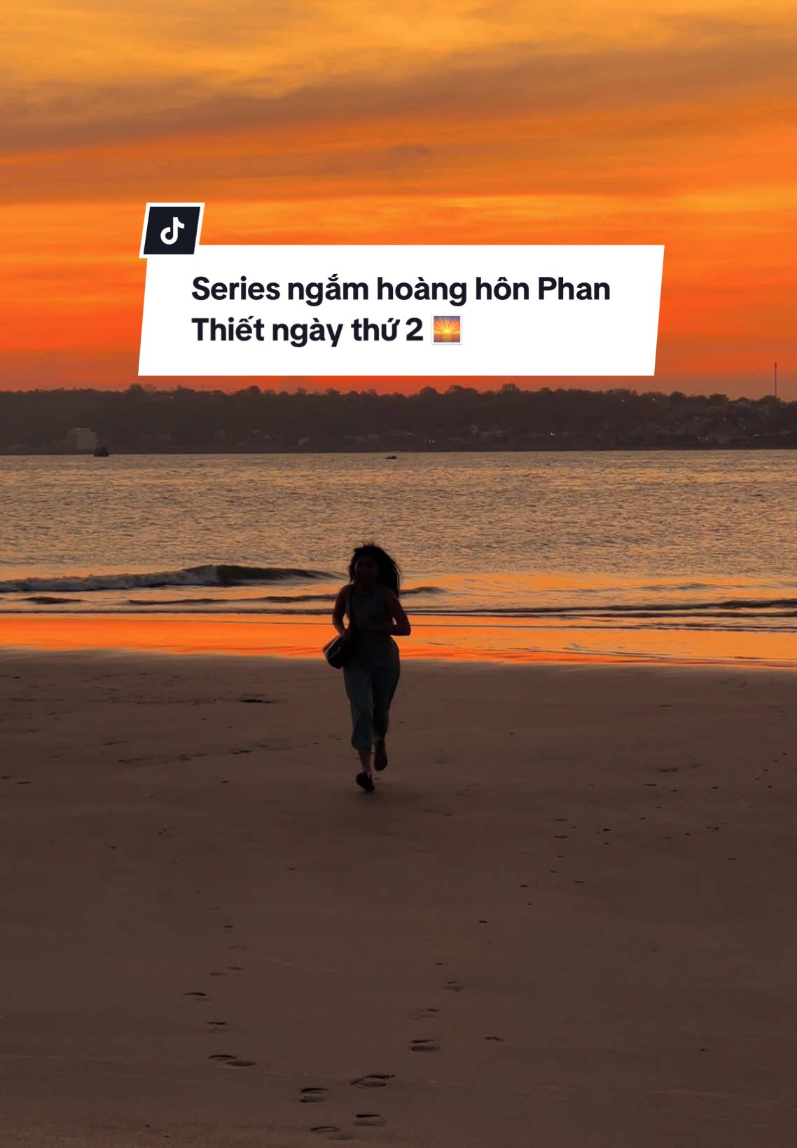 Series ngắm hoàng hôn Phan Thiết ngày thứ 2 🌅 #phanthiet #hoanghon #xuhuong #fypp #sea #chill 