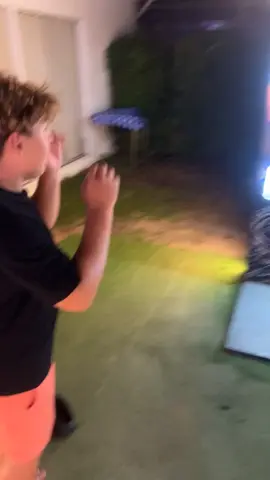 12 years old 👏🏻#arkbarbeachclub #arkbar #boxing #thaiboxing #punch #samuihitterz #hardhitters #animallife #thailand #thailand🇹🇭 #creatorsearchinsights #kohsamui #foryou 