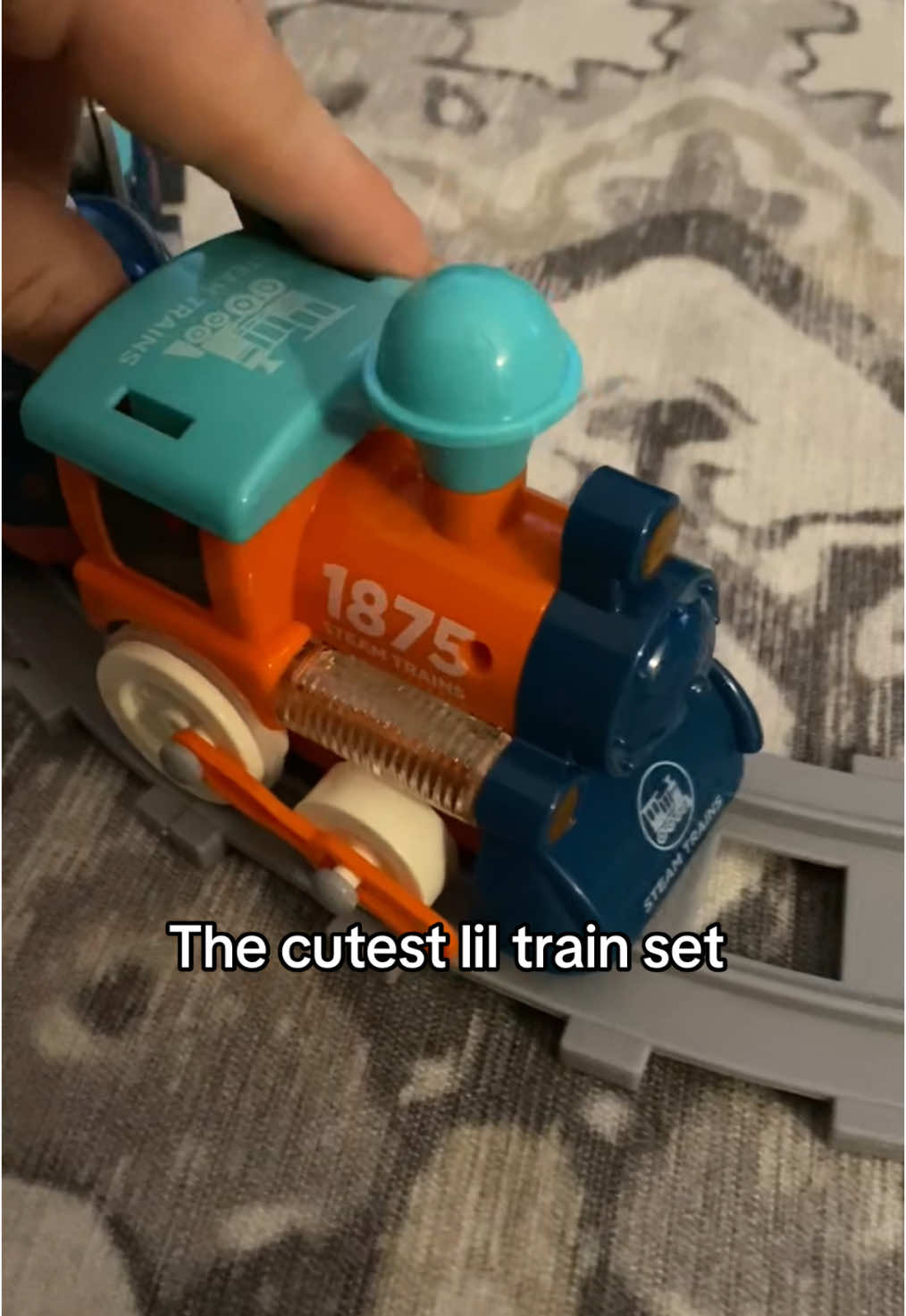 This is adorable and would make an awesome gift 🥰 #trainset #kidstoys #toddlertoys 