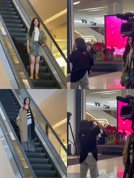 Đẹp đến nổi muốn chưởi thề luôn 🤩🤩 EMIBONNIE RUNWAY #SiamParagonWorldFashionTrendSS2025 #emibonnie #emiamily  #beonnnie  #xuhuong  #xuhuongtiktok 