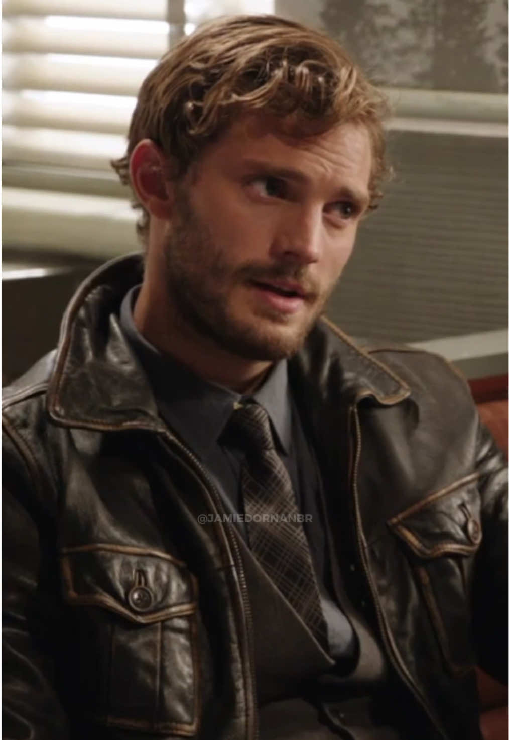 ‘Sheriffe Graham & Emma Swan’ — Once Upon A Time (2011); dir. Greg Beeman Onde assistir: Disney+ (Brasil)  *If you are outside Brazil, check its availability in your country. (Video/Source: Disney+ | Edit: JDBR)  … #onceuponatime #jamiedornan #actor #irish #jennifermorrison #serie #disneyplus #disney