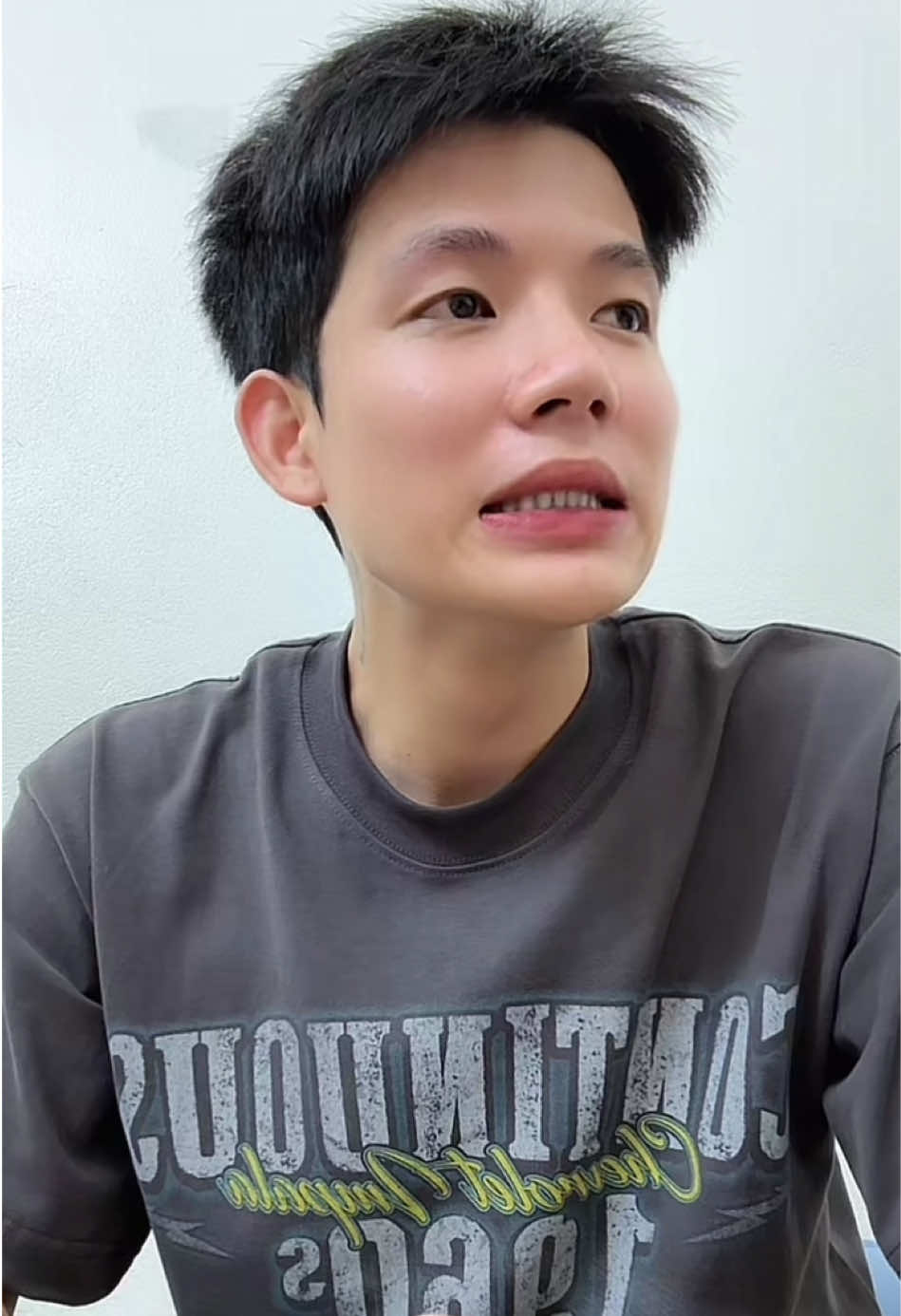 Đọc hết thẻ rồi mới biết….. ảnh xịt keo cứng ngắt ##trongduong #trongduong33 #livecauduong 