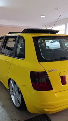 No brilho 🌟🌟  #tiktokviral #fiatstilo #fiatbr #fiat #7008films #toguro #tiktok #stiloamarelo #fiatstloschumacher #fiatbaixos #tiktoknews 