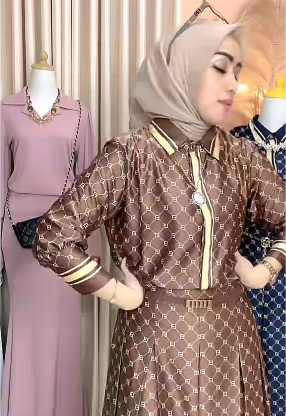 SH - Melinda OneSet Silky Motif / Setelan Rok Silky Wanita