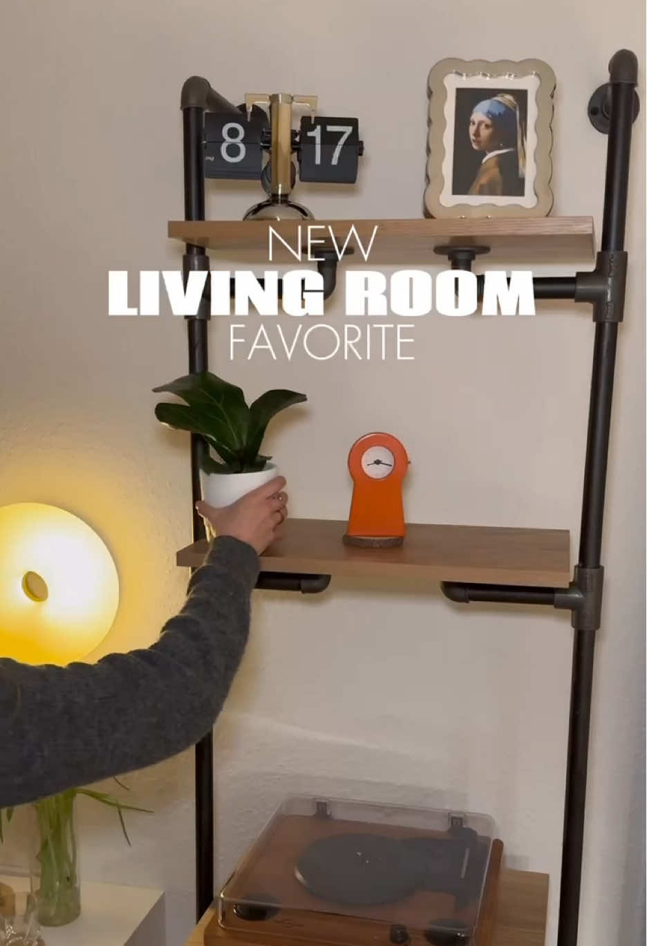 New Living Room Favorite 🖤 Say hello to @wiebkelea stunning walk-in wardrobe & storage solution – right in her living room! 🔥 Built with industrial pipes, shelves & a dresser, this setup is the perfect blend of style & functionality. 👀 Watch the building process & get inspired to upgrade your space! 💬 Would you try this in your home? Drop a 🖤 if you love it! #LivingRoomGoals #WalkInWardrobe #HomeStorage #DIYStorage #InteriorInspo #IndustrialDesign #RackBuddy #livingroommakeover #storagehacks #diyproject #homedecor #interiordesign 