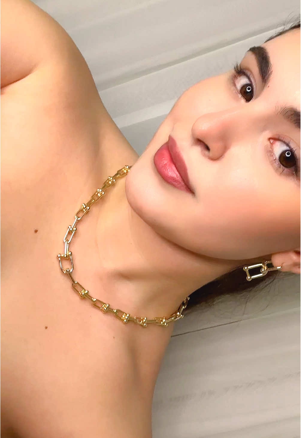 Conjunto delicado💎#fozdoiguaçu #brasil #paraguay #semijoias #accessories #comingsoon #Love #modafeminina #tiktok #fashion #tiktokviral #jewelry 