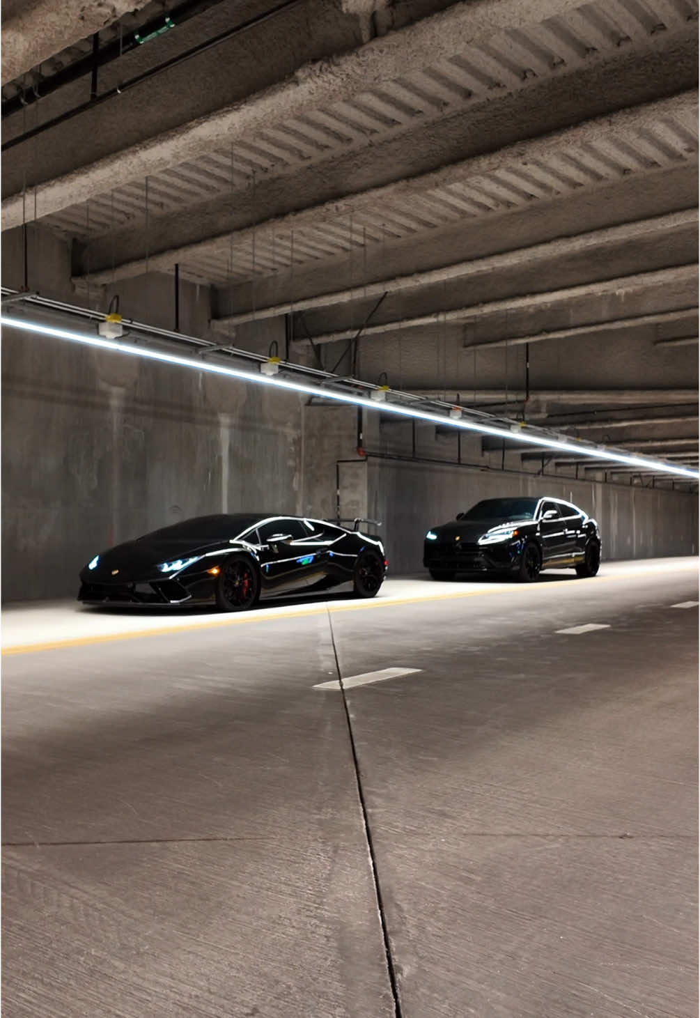 Italian craftsmanship & two interpretations of luxury!  🎥: @Mars Drives 