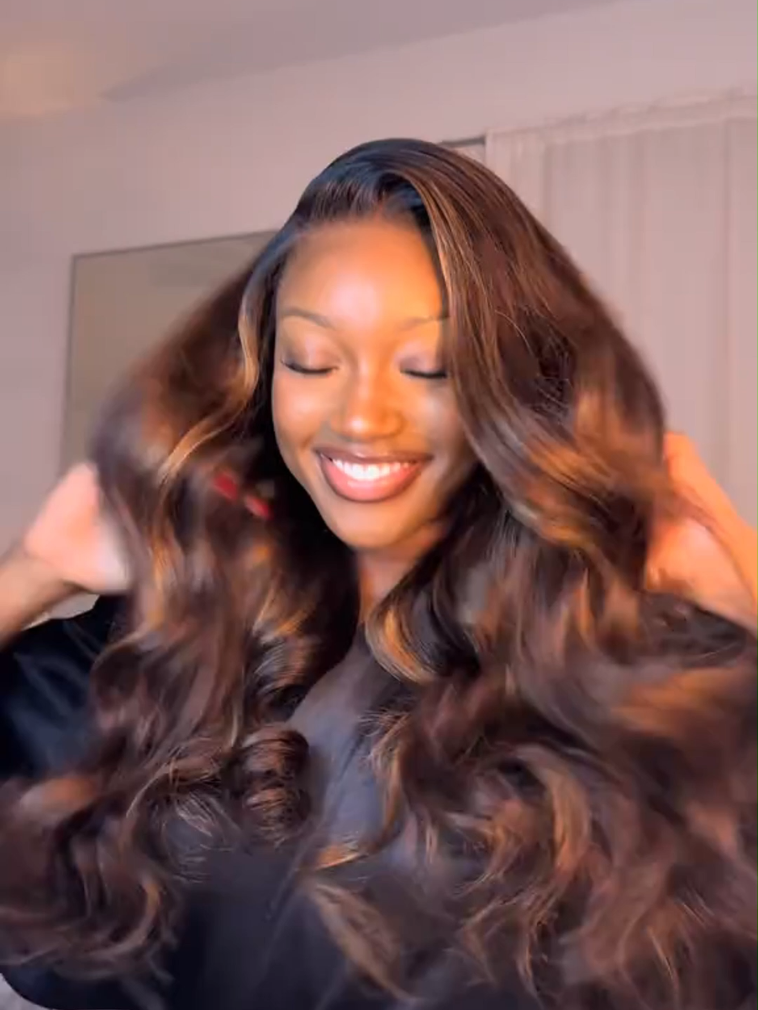 I love my hair so much!!!😍😍 the color the curls everything is perfect! Hair: Highlight Honey Brown Body Wave Wig 24 Inch #humanhairwig #hairstyles #haircareproducts #wigforblackwomen #curlyhairroutine #hairstylistsoftiktok #haircolor #protectivestyles #wigs #gluelesswig #tinashehair #hairstyle #hairgoal #fyp #hairtransformation #blackgirlmagic #hdlace #hairstyletutorial 