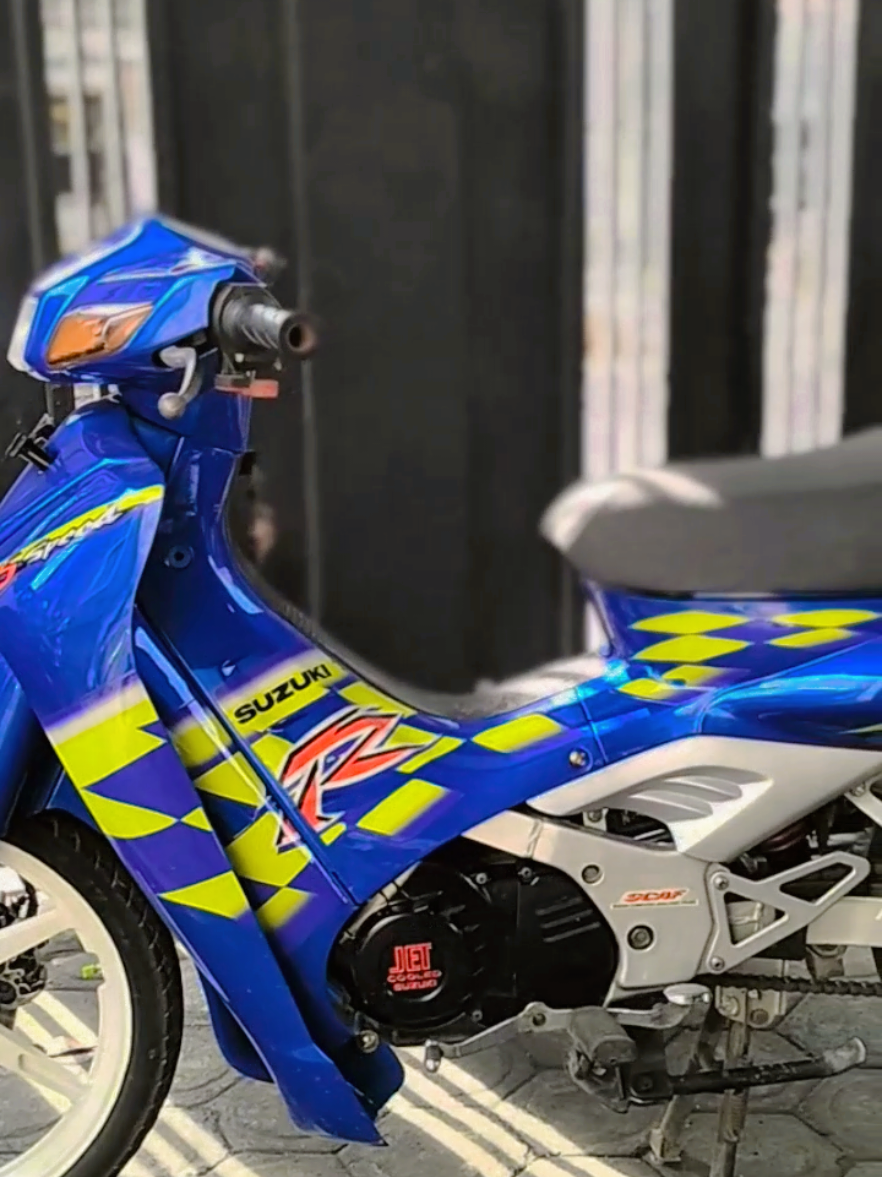 #CapCut #satria2tak #suzukisatria #motorlawaslumajang #motorlawas #suzukijadul #motorjadul #suzukirgr #jualmotor #2stroke  Suzuki satria 2002 surat lengkap off harga Rp 12 JT 