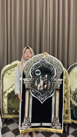 Royal black is a must #sajadahpremium #sajadahtebal #sajadahempuk 