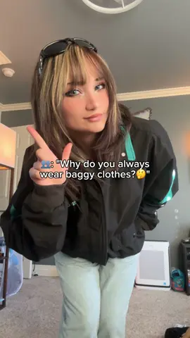 I like how baggy clothes fit me.. 😭 #egirl #egirls #cosplaygirls 