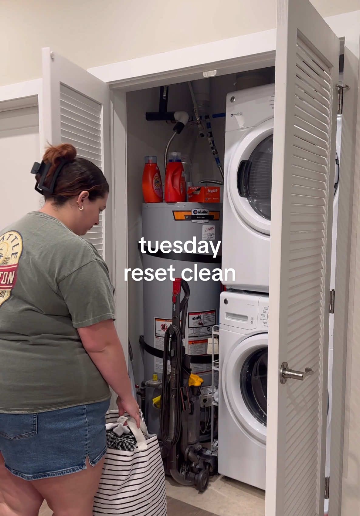 happy tuesday besties!!!💖🥳🌴🤍🙌🏼  where is your favorite tropical destination you have traveled to?? #routine #clean #CleanTok #tuesday #reset #resetroutine #utah #vacation #traveltiktok #bahamas 