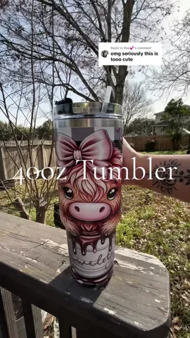Replying to @Rae💕  This tumbler is just irresistible!  #tumbler #tumblersoftiktok #tumblers #insulatedtumbler #tiktokshopfinds #40oztumbler #40oztumblerwithhandle 